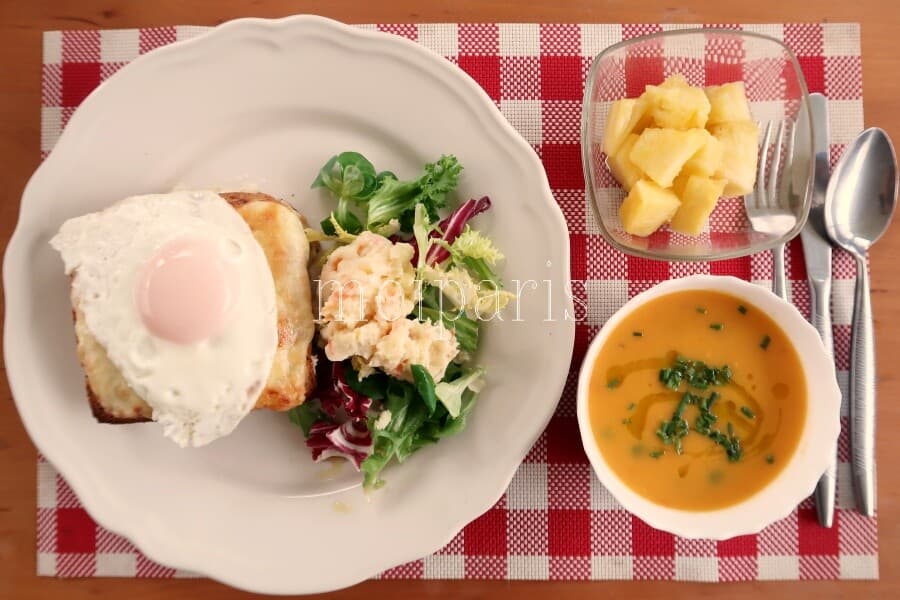 フランスの王道のホットサンドとチーズ料理