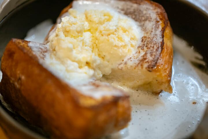 ふわふわトロトロ「飲めるフレンチトースト」を体験♪ 東京駅直近、丸ビルの「THE FRONT ROOM」でゆったりカフェタイム